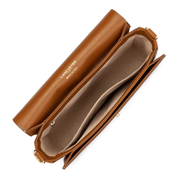 480-021-CAMEL-4_1800x1800