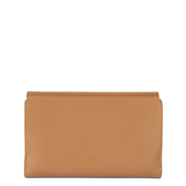 131-027-CAMEL-3_1800x1800