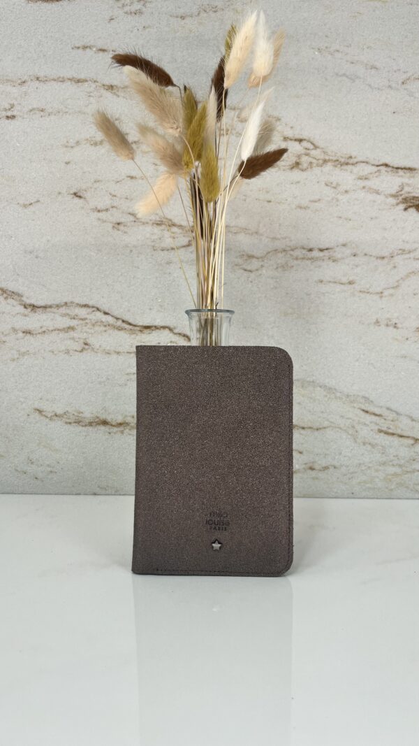 Porte-passeport cuir Mila Louise Ory fumé kaki