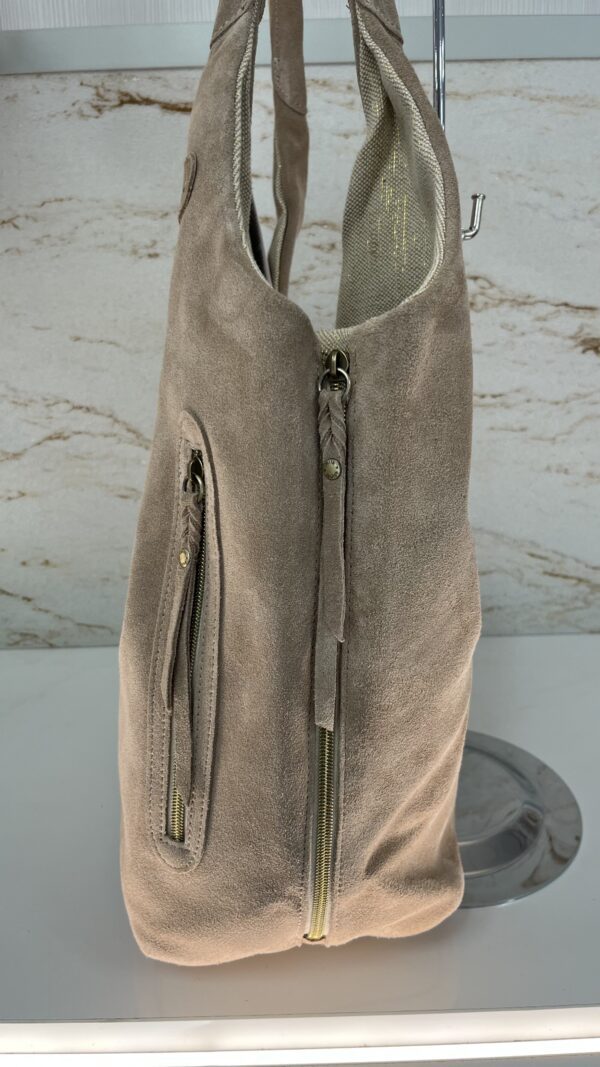 Sac hobo Philae V3 croûte de cuir Mila Louise crème