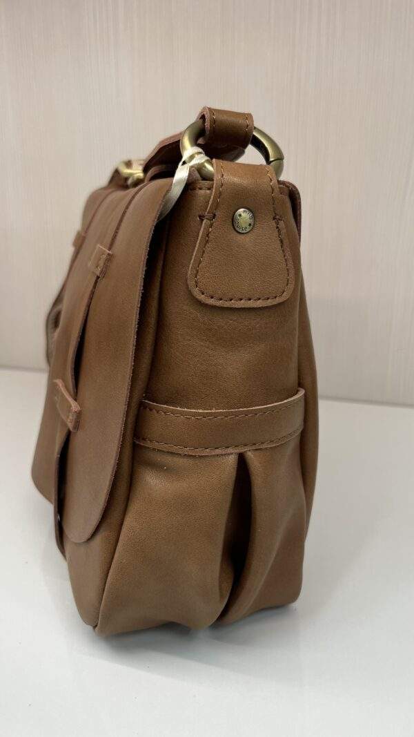 Sac besace cartable Bessy C cuir Mila Louise camel