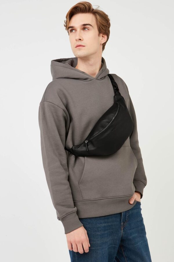 Banane noir Soft Vintage cuir Lancaster