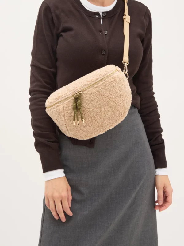 Sac banane femme Aspen moumoute Vanessa Wu beige