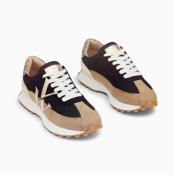 Baskets monogramme Pia beige et noir à semelle running Vanessa Wu