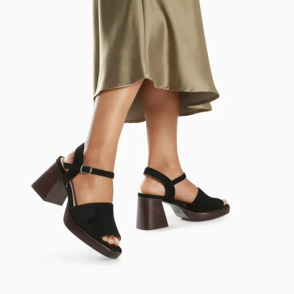 Sandales Tyrah noires à plateforme et talon bois Vanessa Wu