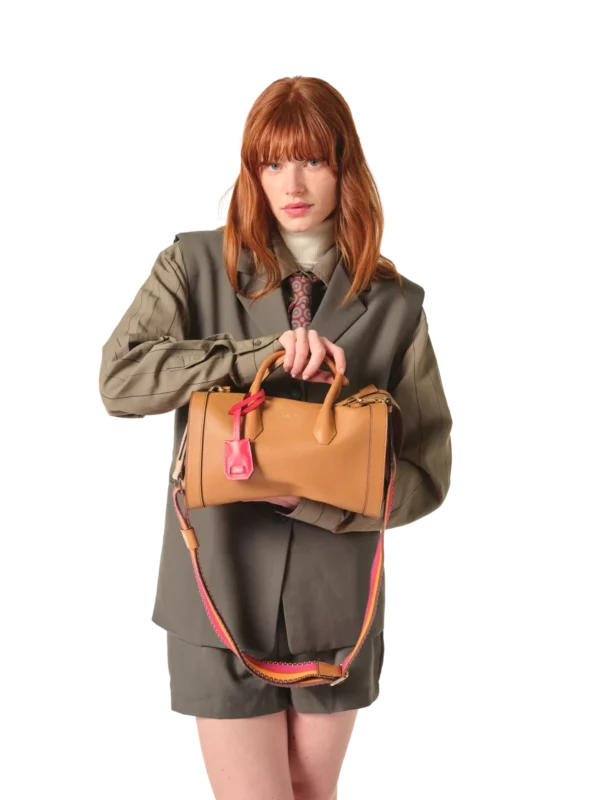 Sac BCBG bowling M Lancel camel