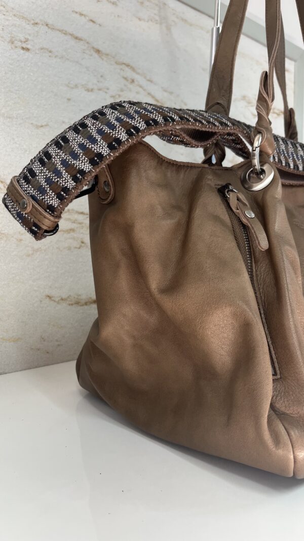 Sac à main cabas Naelys C Mila Louise fumé kaki