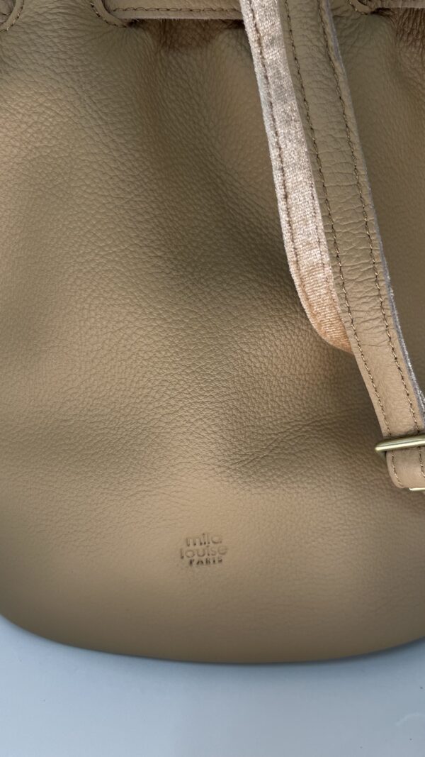 Sac bourse en cuir grainé Milea Mila Louise ambre