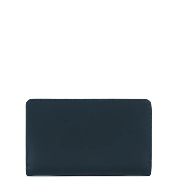 Porte monnaie, porte billets, 16 emplacements carte, emplacement carte d'identité, poche intérieure simple Ligne : Smooth Dimensions & poids Dimensions (L x H x P) : 19 x 12 x 3,5 cm Poids : 0.42 kg Spécificités Forme : Compagnon dos à dos Type de fermeture : À rabat avec pression, zippée tout autour Poches : 24 emplacements pour carte, poche intérieure simple, porte-billets, porte-chéquier, porte-monnaie