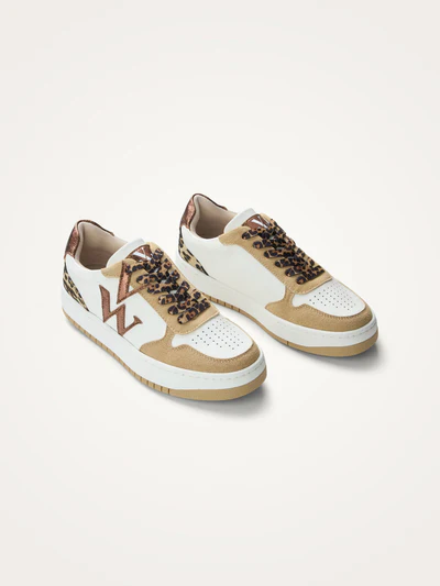 Baskets femme monogramme Esmée beige Vanessa Wu