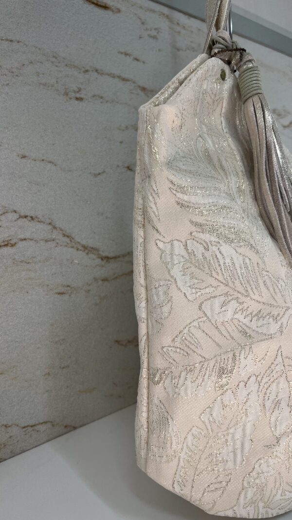 Sac cabas à motif Naomi TK Mila Louise latte