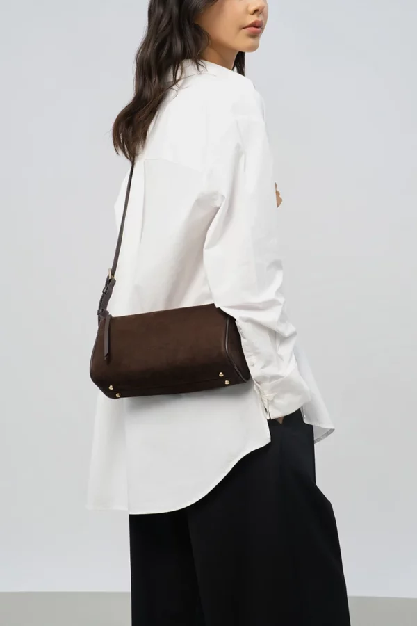 Sac bandoulière rectangle suède Lancaster marron