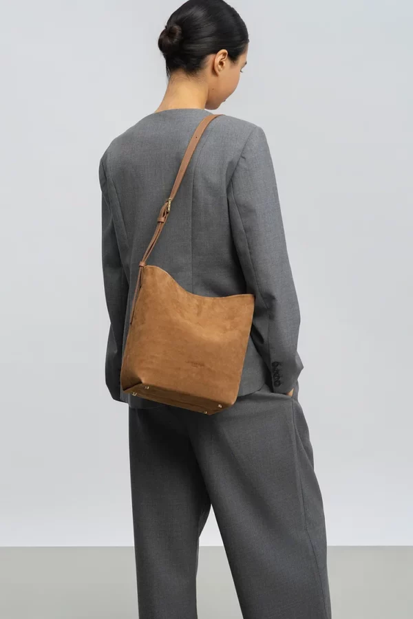Sac seau femme Suède Lancaster camel