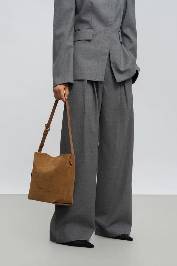 Sac seau femme Suède Lancaster camel